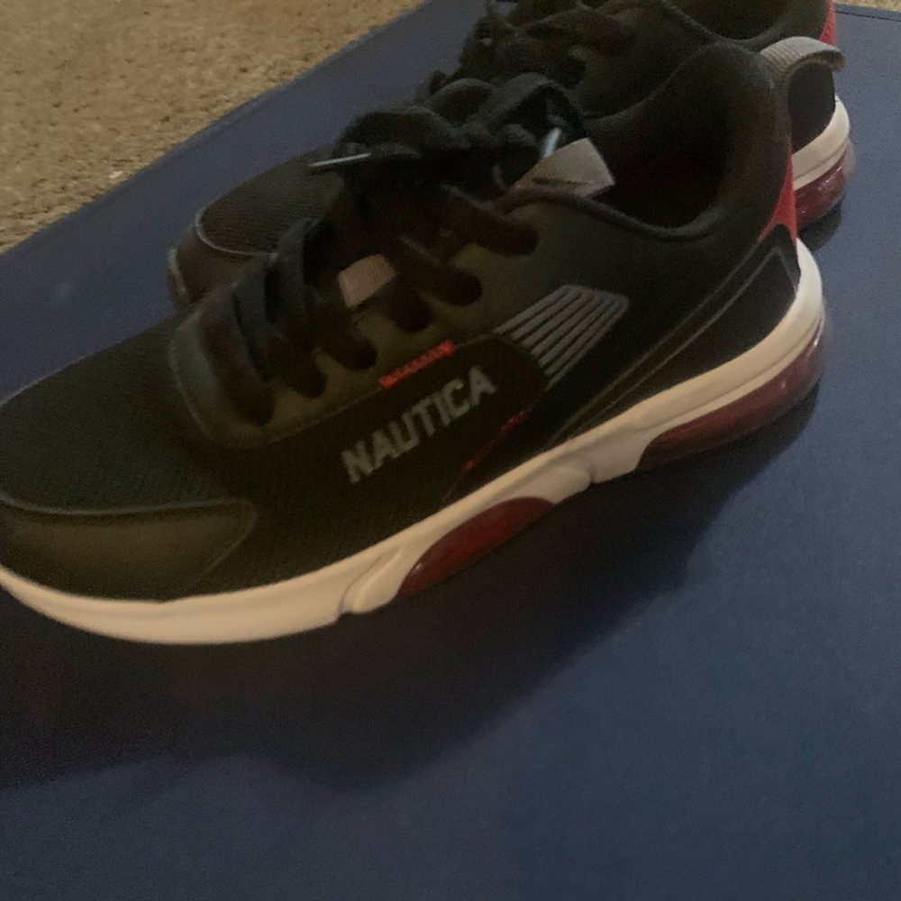 Nautica youth shoes red black size 7 sneakers